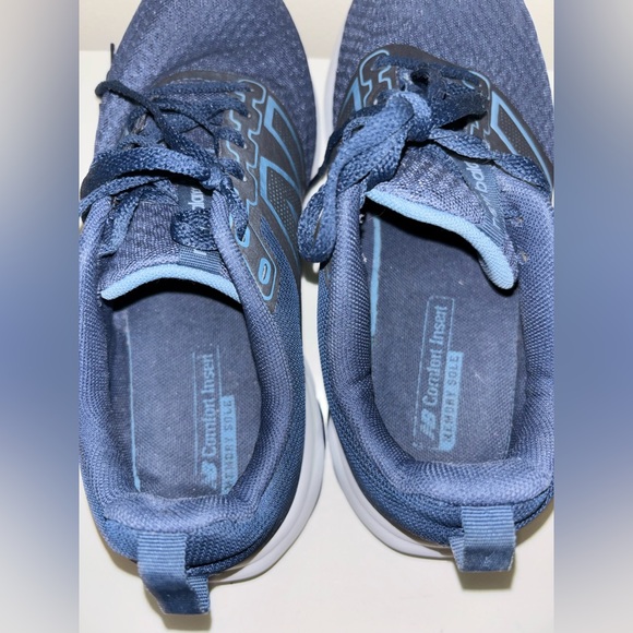 New Balance Dark Blue Athletic Shoes - Picture 6 of 8